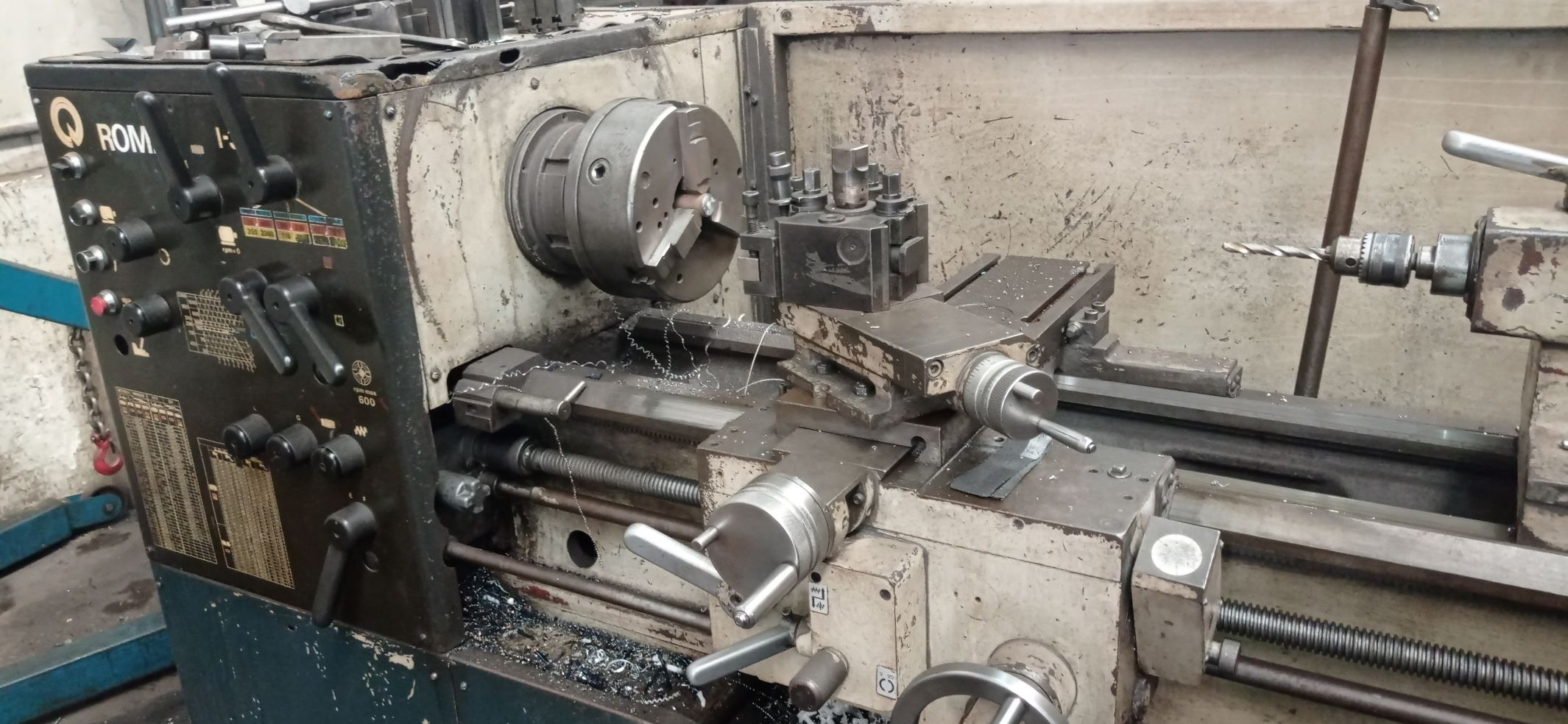 TORNO MEC NICO ROMI I30A 500 X 1000 MM Operatrix TORNO MEC NICO ROMI I30A 500 X 1000 MM Operatrix