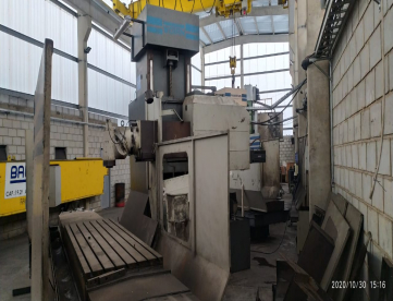 Foto: FRESADORA CNC DE BANCO FIXO - WOTAN M3 - ANO 2000