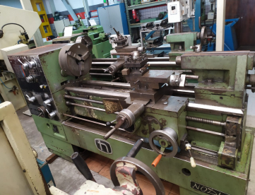 Foto: TORNO MECÂNICO NARDINI ND250BE - 500 X 1500MM