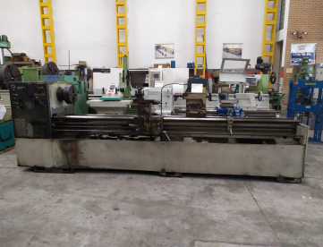 Foto: TORNO MECÂNICO ROMI S30B - 650MM X 3000MM