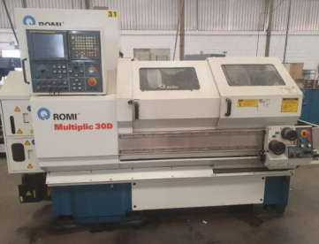 Foto: TORNO CNC ROMI MULTIPLIC 30D - ANO 2004