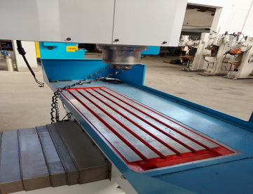 Foto: FRESADORA CNC CALVI - FC1000 - ANO 2018- 1000X480X600MM