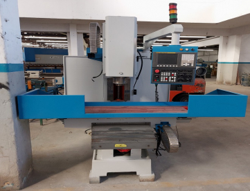 Foto: FRESADORA CNC CALVI - FC1000 - ANO 2018- 1000X480X600MM