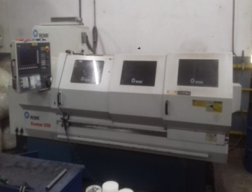 Foto: TORNO CNC ROMI - CENTUR 35D - 1500MM - HIDRÁULICO - ANO 2012