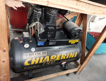 Foto: COMPRESSOR DE AR CHIAPERINI - RCH 110L - NOVO