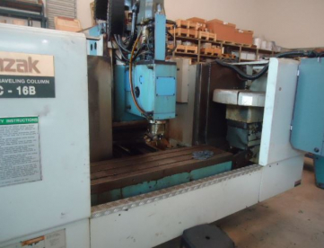 Foto: CENTRO DE USINAGEM VERTICAL MAZAK - VTC 16B - ANO 1996 - 1120 x 410 x 510mm