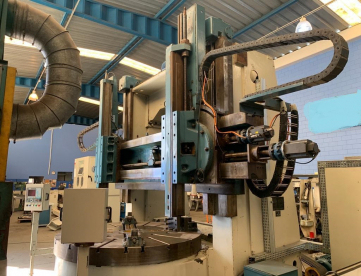 Foto: TORNO VERTICAL CNC - 5 EIXOS - DUPLO TORPEDO STANKOIMPORT - DOIS COMANDOS CNC - PLACA 2250 MM - PASSAGEM 2800 MM
