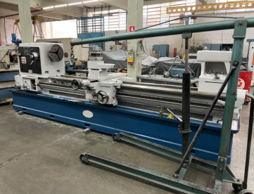 Foto: TORNO MECÂNICO ROMI - MKDI - 1000 X 3000MM