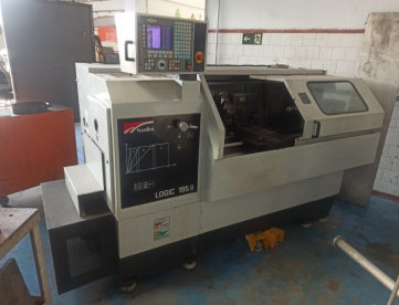 Foto: Torno Cnc Logic 195 II Nardini Comando Fagor 2012