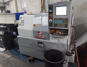 Foto: TORNO CNC HAAS SL10 - ANO 2003