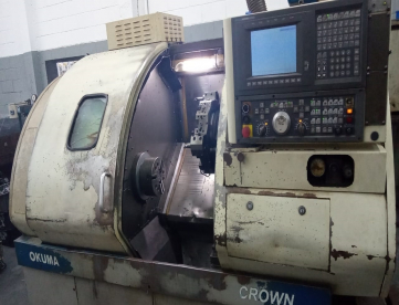 Foto: TORNO CNC - OKUMA - CROWN 762 - 500 x 400mm Ano 1999