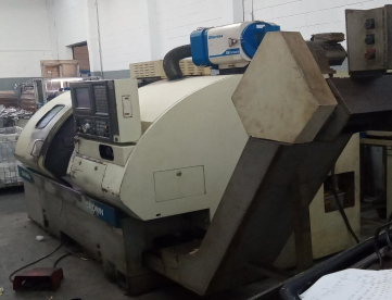 Foto: TORNO CNC - OKUMA - CROWN 762 - 500 x 400mm Ano 1999