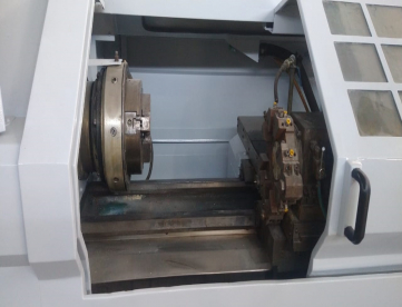 Foto: TORNO CNC ROMI - CENTUR 30D - 1000 X 430 - ANO 2007