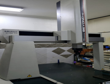 Foto: TRIDIMENSIONAL CNC MITUTOYO BEYOND 710 - 700 X 1000 X 600 / ANO 2002