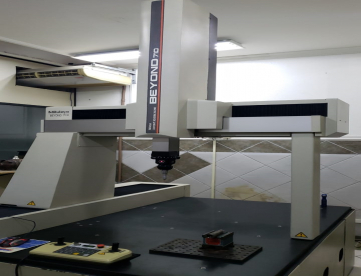 Foto: TRIDIMENSIONAL CNC MITUTOYO BEYOND 710 - 700 X 1000 X 600 / ANO 2002