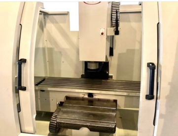 Foto: FRESADORA CNC TRAVIS M1500 - ANO 2009