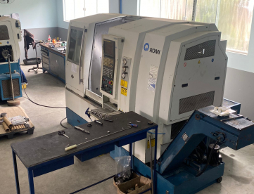 Foto: TORNO CNC ROMI E280 - ANO 2006