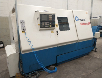 Foto: TORNO CNC ROMI - GALAXY 30 - ANO 2000 - 320 x 1020mm