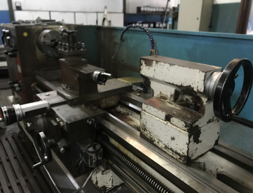 Foto: TORNO MECÂNICO COM CAVA - TIMEMASTER - CDS660B - 660X2200MM