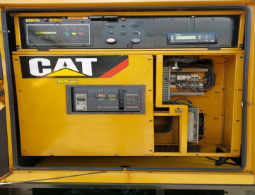 Foto: GERADOR DE 906 KVA  -CATERPILLAR  -MODELO C27 - ANO 2012