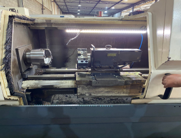 Foto: TORNO CNC CLARK - 360MM X 1000MM - ANO 2015