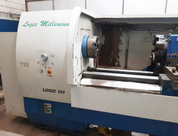 Foto: TORNO CNC - NARDINI - LOGIC 350 MILLENIUM - ANO 2006 - 700 x 3.050 mm