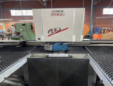 Foto: PUNCIONADEIRA CNC EUROMAC ZX FLEX 1250/30-2250 - ANO 2012