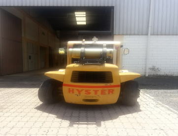 Foto: EMPILHADEIRA HYSTER H130F