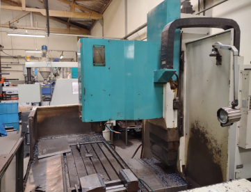 Foto: FRESADORA CNC SINITRON KAO 1500 ANO 2005