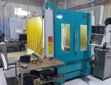 Foto: FRESADORA CNC - SINITRON - KAO 1500 - ANO 2010 - 1500 x 750 x 750mm