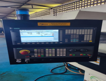 Foto: TORNO CNC VEKER LVK175 -ANO 2018