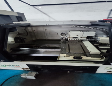 Foto: TORNO CNC VEKER LVK175 -ANO 2018