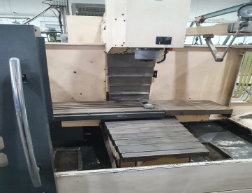 Foto: FRESADORA CNC DYNA BD4022 -1000 X500 X 500 - ANO 2004