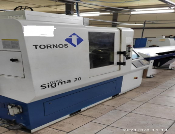 Foto: TORNO CNC CABEÇOTE MOVEL - TORNOS - SIGMA 20 - ANO 2007 - COM ALIMENTADOR DE BARRAS