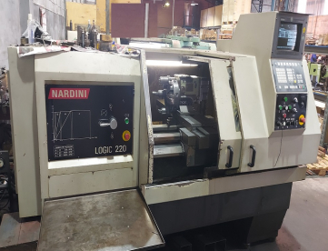 TORNO CNC - NARDINI - LOGIC 220 - ANO 1995 - 440 x 1.000 MM