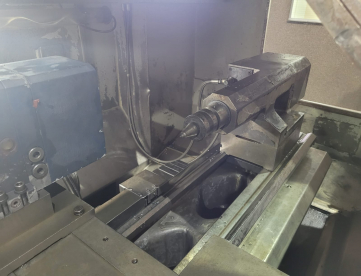 Foto: TORNO CNC NARDINI LOGIC 195 II - ANO 2004 - 440x1000mm