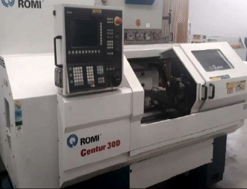 Foto: TORNO CNC ROMI CENTUR 30D - 430MM X 1000MM - ANO 2011