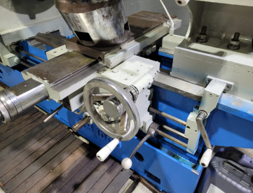 Foto: TORNO MECÂNICO NARDINI - HM - 1200 X 1600