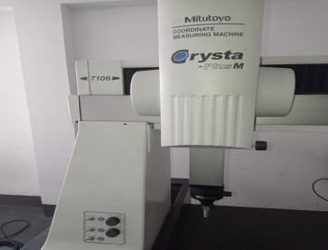 Foto: TRIDIMENSIONAL MITUTOYO CRYSTA PLUS M 7106 MANUAL -ANO 2008