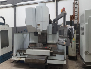 Foto: CENTRO DE USINAGEM OKUMA MC-50VA -1000 X 500X 600 - ANO 1999