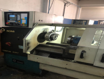 Foto: TORNO CNC - ROMI - CENTUR 30RV - ANO 1996 - 430 x 1000 MM