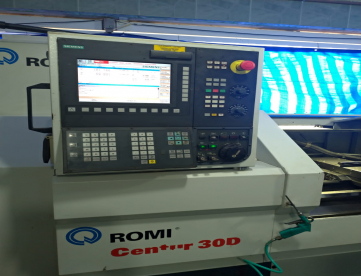 Foto: TORNO CNC ROMI CENTUR30D -500 X430  ANO 2008