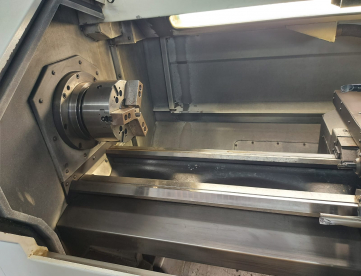 Foto: TORNO CNC ROMI CENTUR 30D - 430MM X 1000MM - ANO 2014 - PLACA HIDRÁULICA