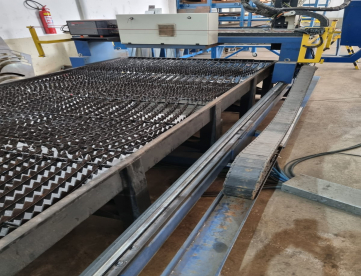 Foto: MESA DE CORTE A PLASMA CNC BAW - 1500MM X 3000MM - CORTE ATÉ 40MM - ANO 2019