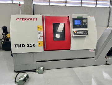 Foto: TORNO CNC ERGOMAT - TND 250 - ANO 2001 - TODO REFORMADO