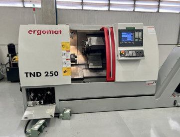 TORNO CNC ERGOMAT - TND 250 - ANO 2001 - TODO REFORMADO