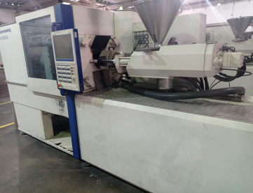 Foto: INJETORA DE PLASTICOS BATTENFELD HM 100 / 525 - 100 TONELADAS - ANO 2008