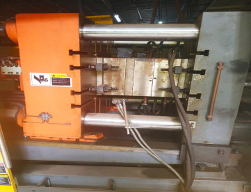 Foto: INJETORA DE ZAMAK CAMARA QUENTE LK MACHINERY DC 280 TONELADAS ANO 2014