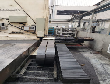 Foto: FRESADORA CNC - BANCO FIXO - ANAYAK - X3350 Y1200 Z1500 MM