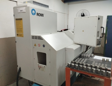 Foto: TORNO CNC ROMI CENTUR 30D - 430MM X 1000MM - ANO 2012 - PNEUMÁTICO